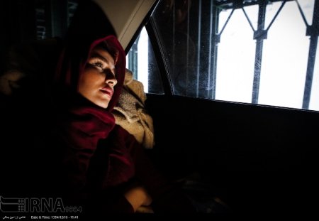 قصه دختر گل فروش چالوسی که در تهران زبانزد شده است+تصاویر