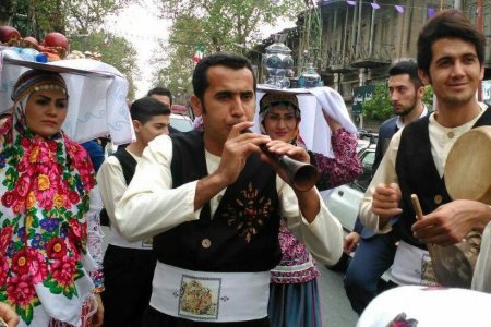 نمایش ناب‌ترین سنن ایرانی در جشنواره اقوام
